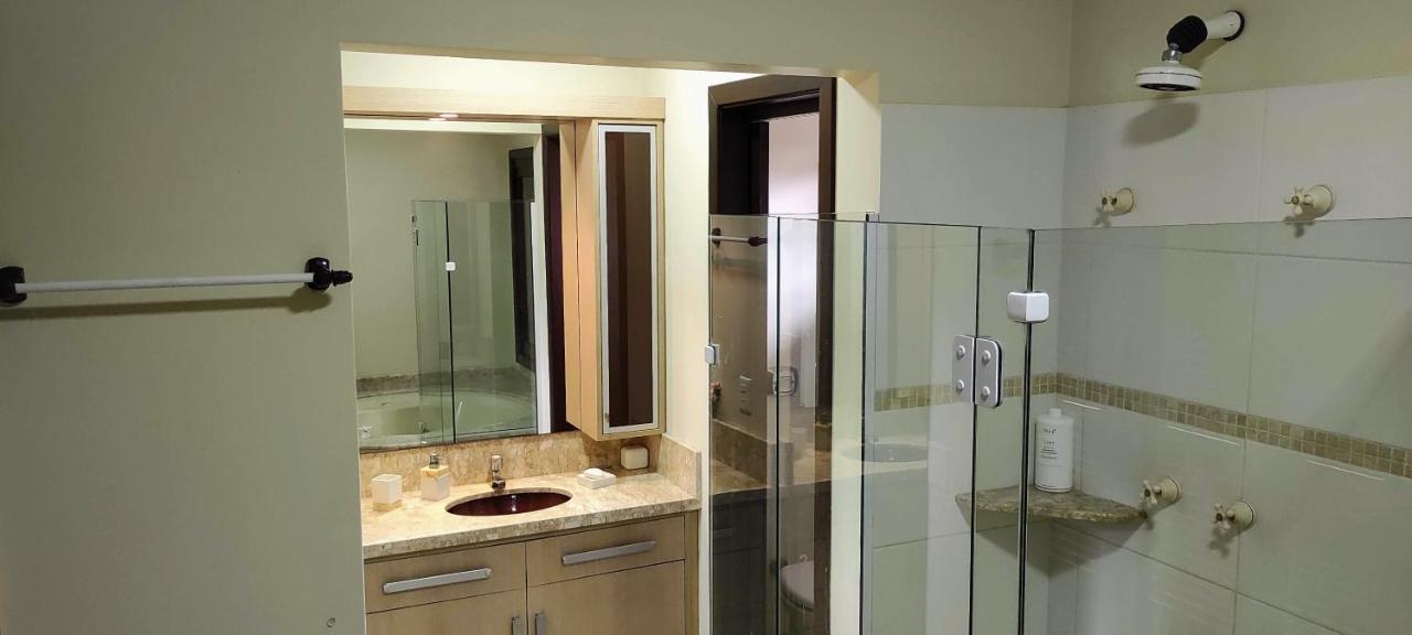 Casa Nos Ingleses Com Piscina E Jacuzzi Holiday home