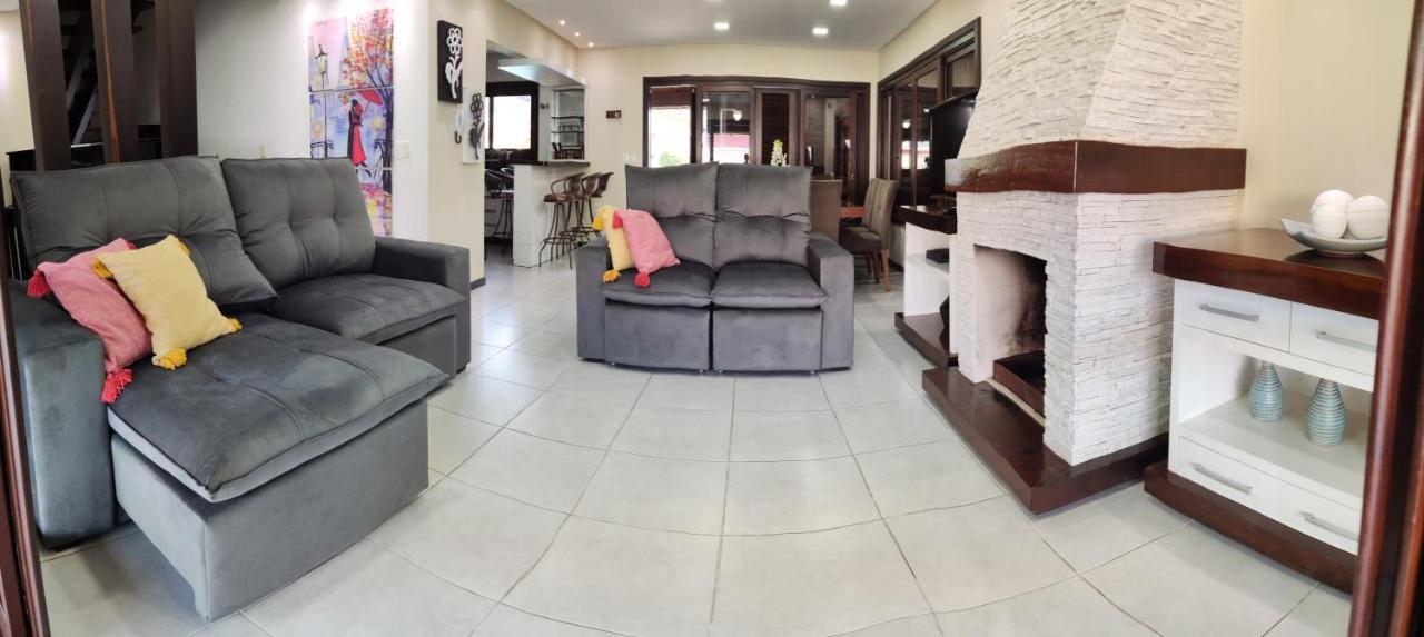 Holiday home Casa Nos Ingleses Com Piscina E Jacuzzi